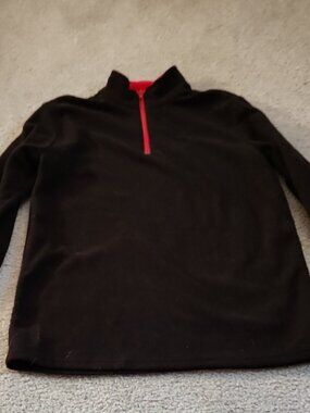 Black and Red Sweatshirt, Size 14/16